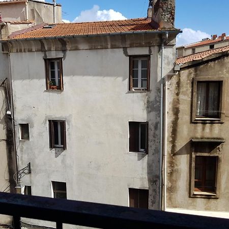 Ajaccio Vielle Ville Imperiale Grand Studio Pour 4 Personnes A Proximite Du Port Et Des Plus Belles Plages Extérieur photo